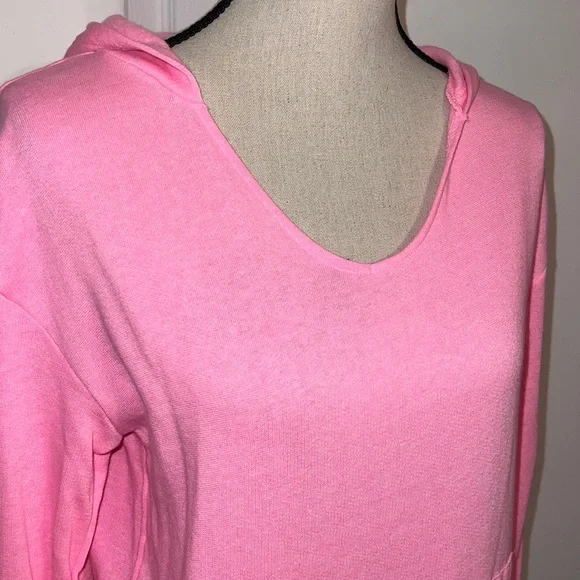 So Pink Cozy Oversized Pullover Lounge Hoodie Top NWT - Picture 3 of 12
